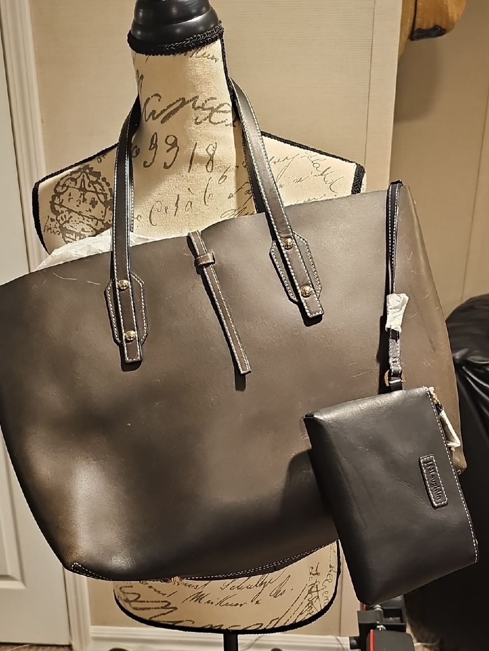 J MCLAUGHLIN Black Leather Tote with Wristlet...LIKE NEW